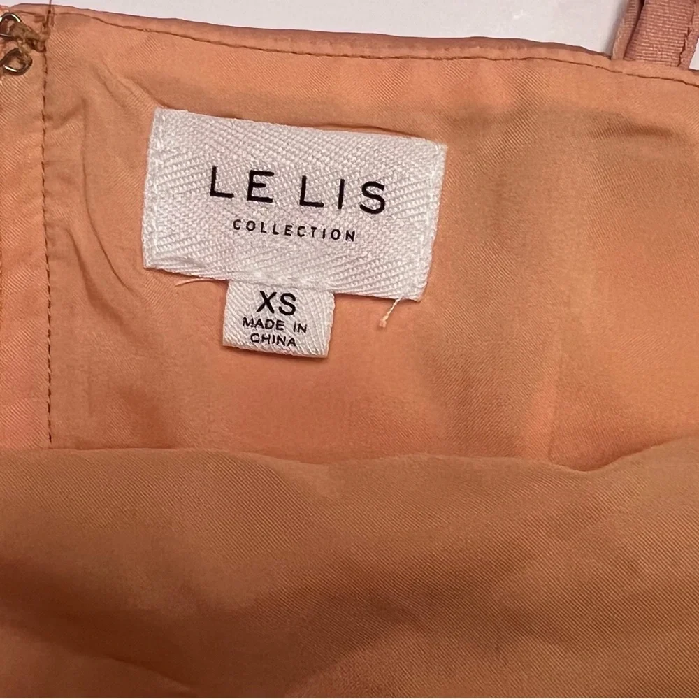 Le Lis Crop Camisole Top & Mini Skirt‎ Set in Nude Peach Rhinestones Size XS/S